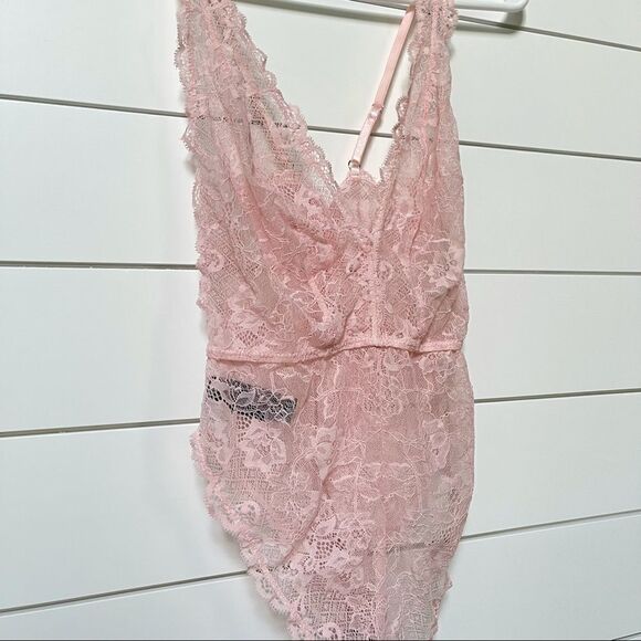 NWOT ASOS Lace bodysuit With Lace Up Back size 6 - Picture 9 of 11